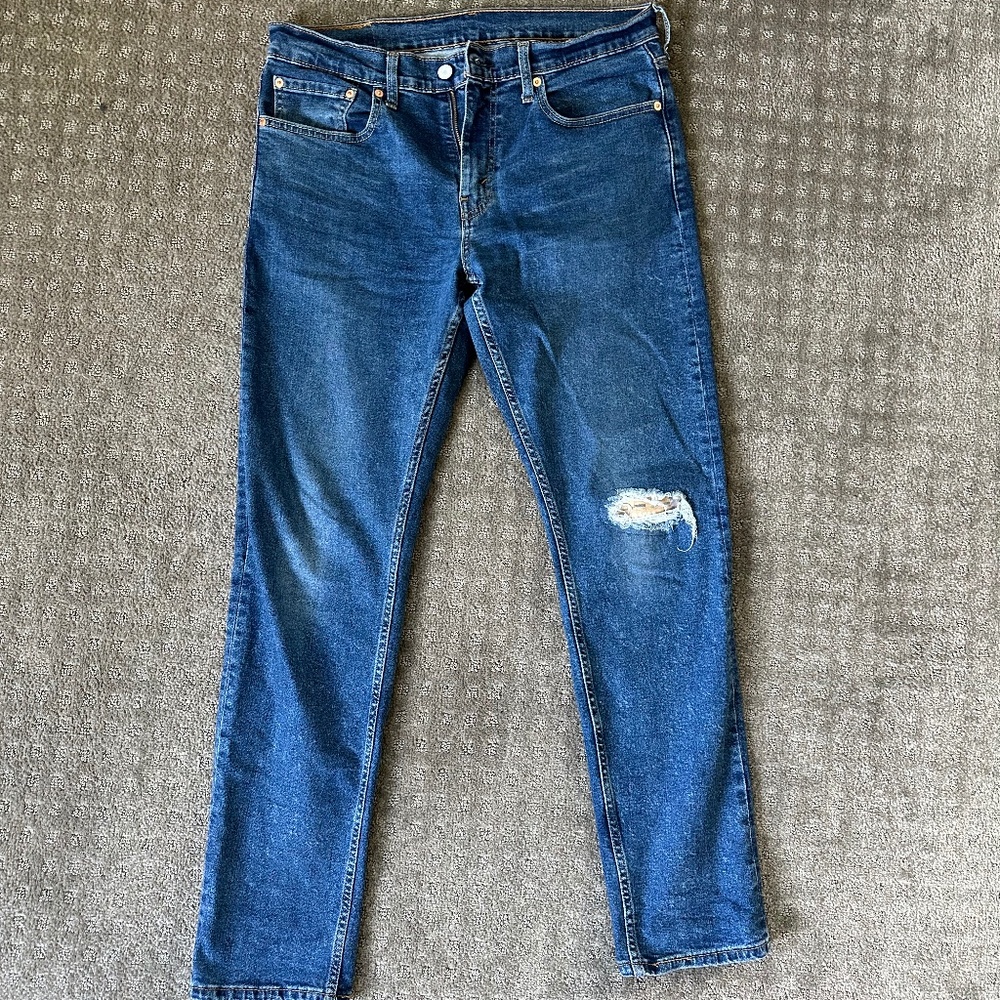 Levis Blue Ripped Jeans